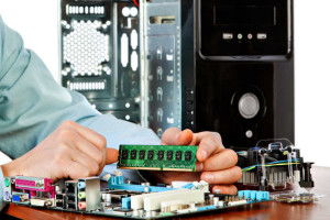 計(jì)算機(jī)硬件測試工程師與計(jì)算機(jī)網(wǎng)絡(luò)工程 職業(yè)內(nèi)涵、技能要求與協(xié)作發(fā)展